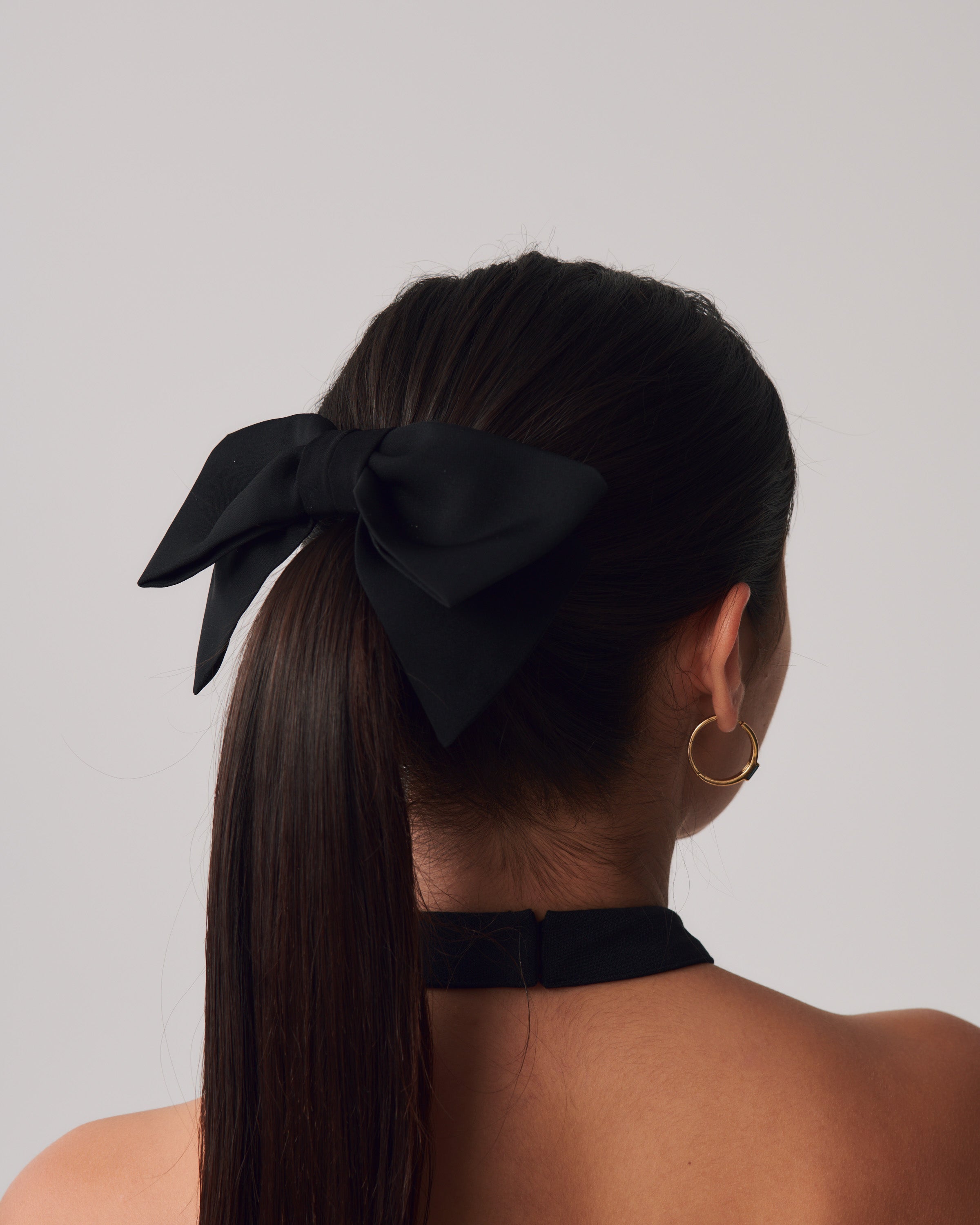 Black Hair Bow