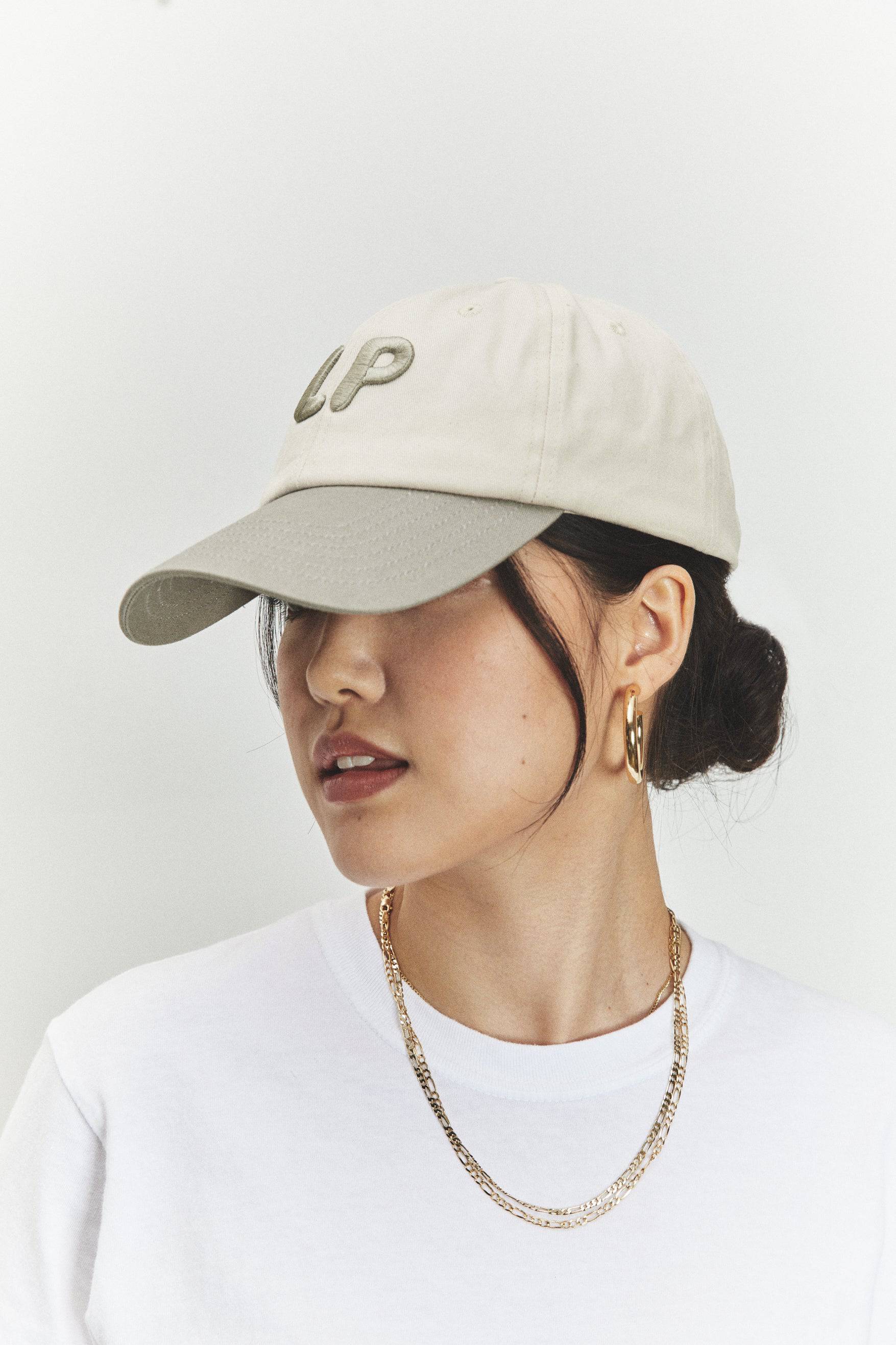 LP Two Tone Hat + White/Silver – Little Puffy